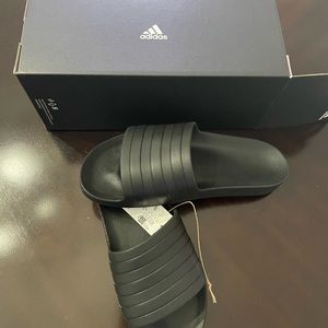 Size 11 Adidas Adilette Aqua Mens/Womens Slide in all black